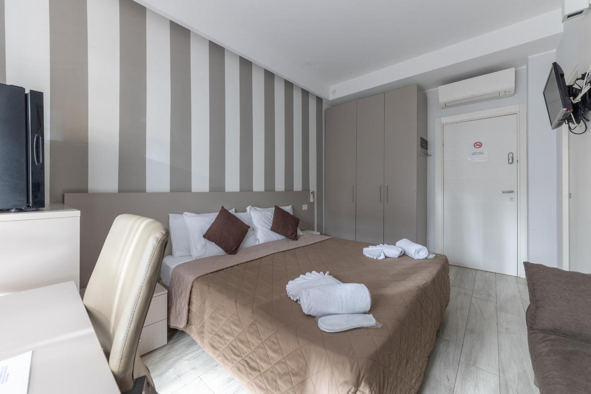 Chezromyk The Kosher B&B Milánó Kültér fotó