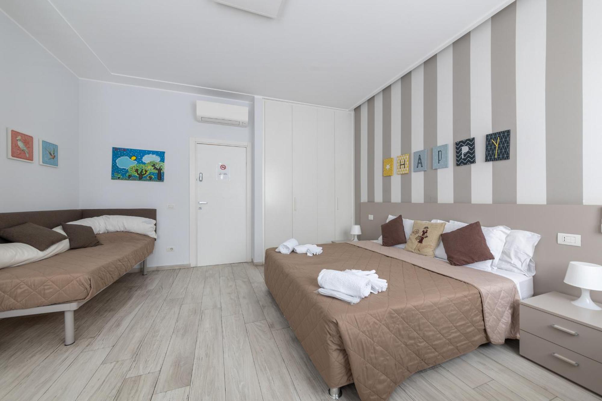 Chezromyk The Kosher B&B Milánó Kültér fotó